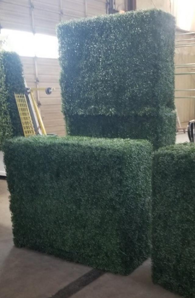 Where to find HEDGE WALL SQUARE, 4 TALL X 4 WIDE in New Orleans