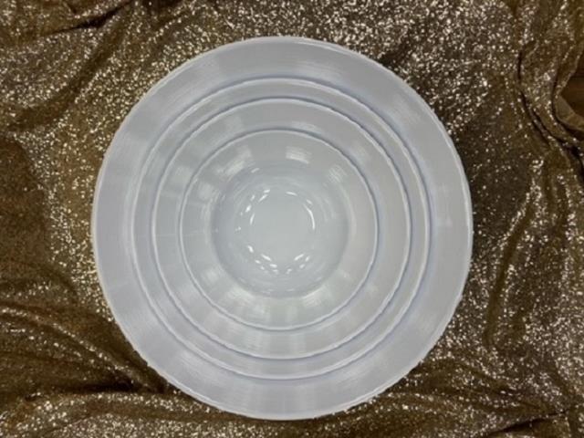 Where to find BOWL, WHITE MELAMINE MINSKI in New Orleans