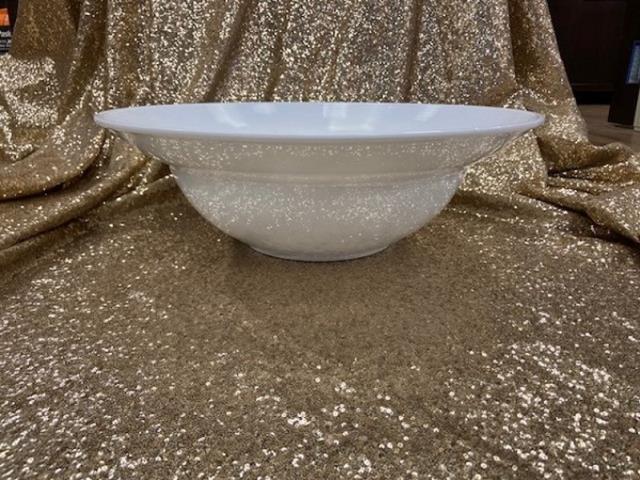 Where to find BOWL, WHITE MELAMINE MINSKI in New Orleans